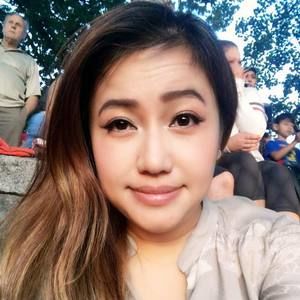 Meet your Posher, Lee